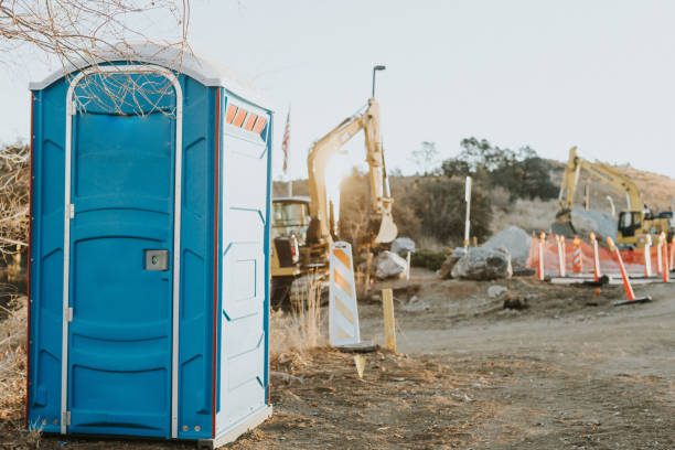 Best Portable restroom trailer rental  in Ely, IA