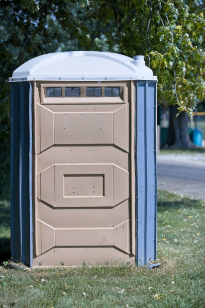 Best High-end porta potty rental  in Ely, IA