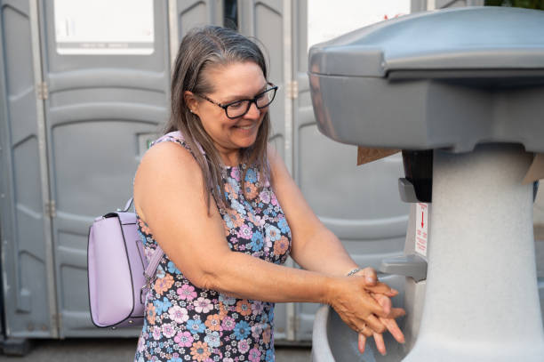 Best Porta potty rental for parties  in Ely, IA